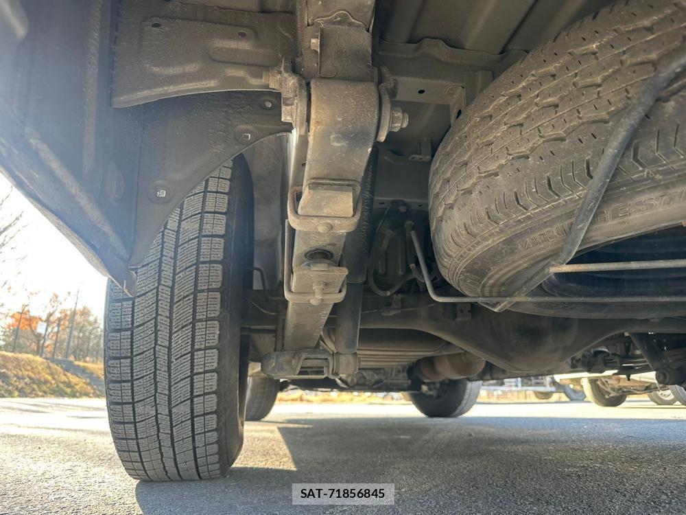 Toyota HIACE VAN 2019 1589911-34