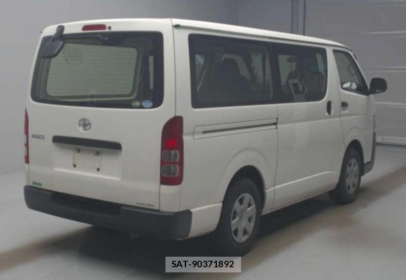 Toyota HIACE VAN 2019-12 1865443-1