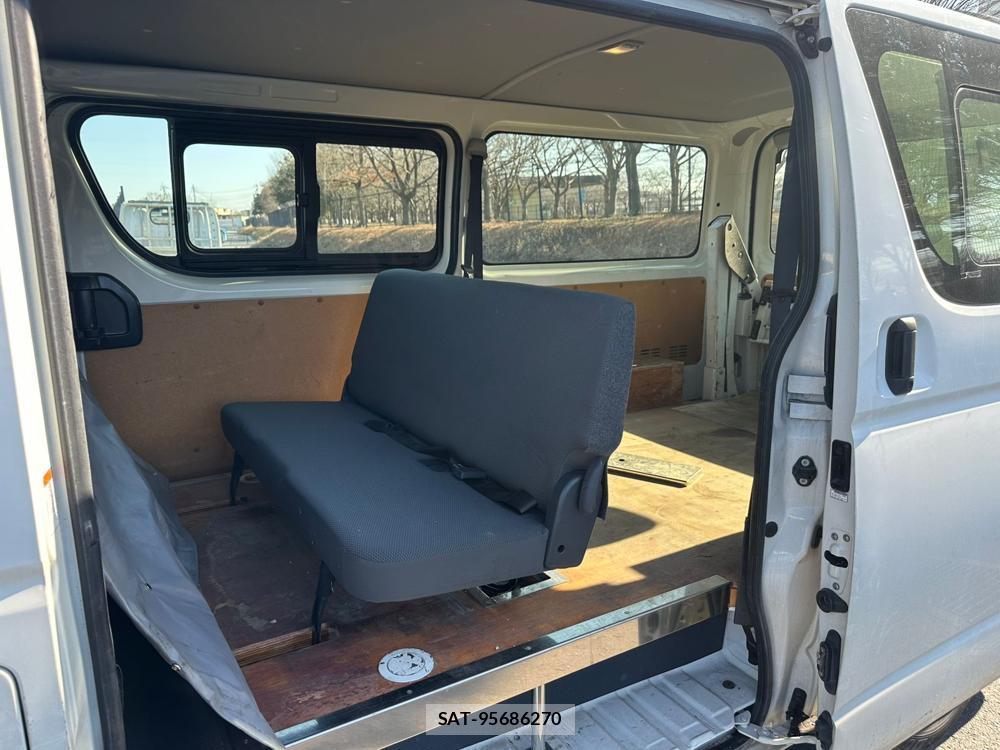 Toyota HIACE VAN 2020 1761857-9