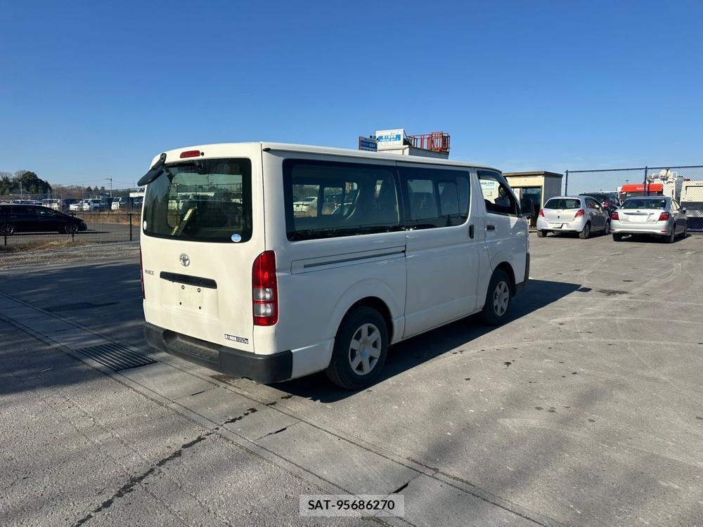 Toyota HIACE VAN 2020 1761857-4