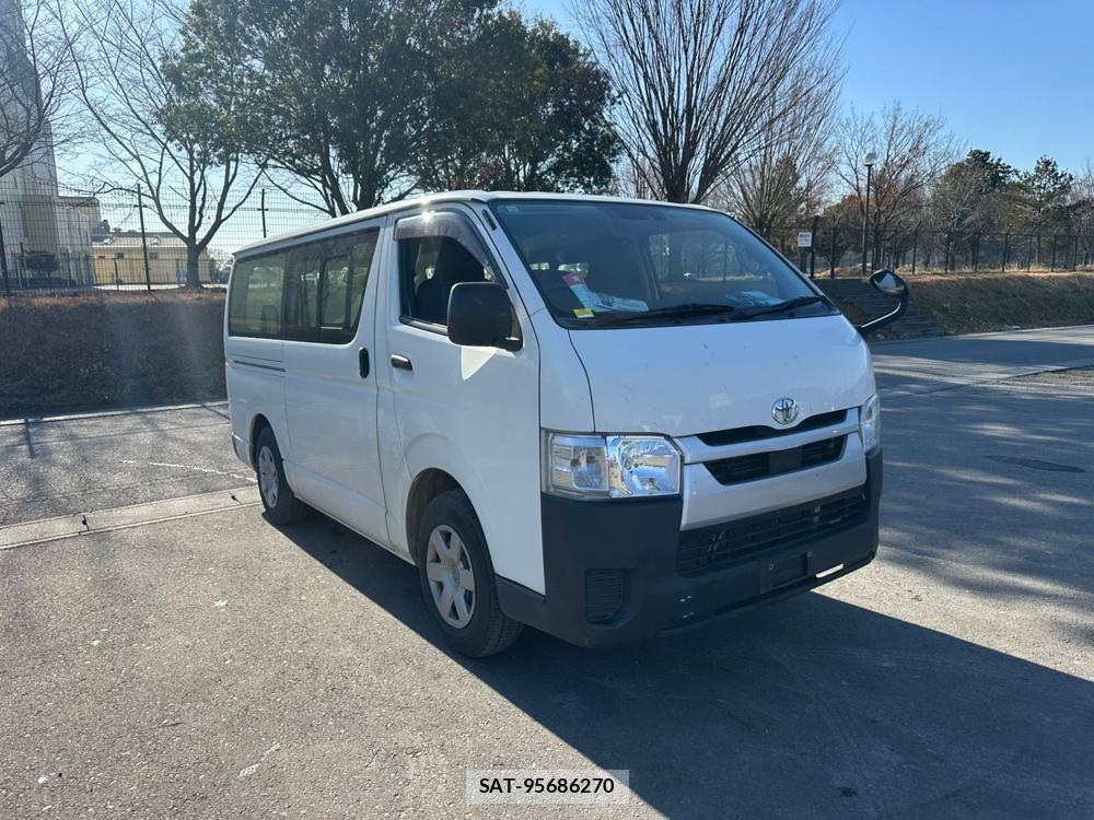 Toyota HIACE VAN 2020 1761857-6