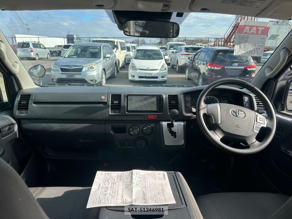 Toyota HIACE VAN 2020 1987280-12