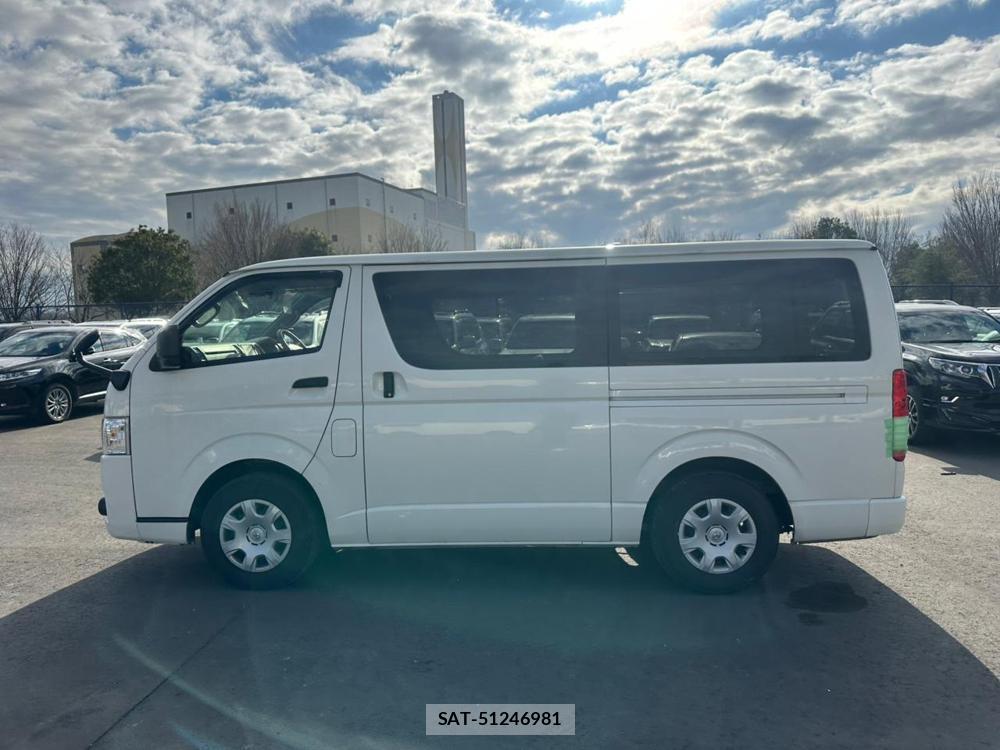 Toyota HIACE VAN 2020 1987280-1