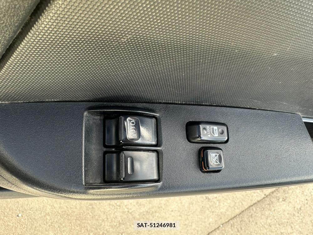 Toyota HIACE VAN 2020 1987280-21
