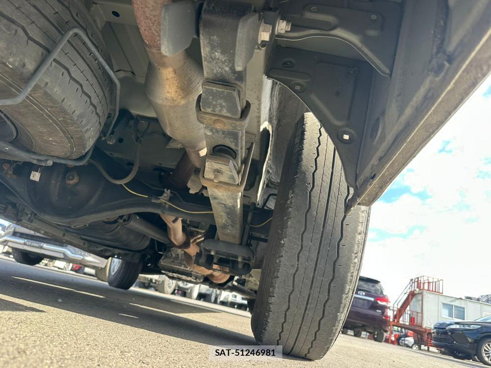 Toyota HIACE VAN 2020 1987280-36