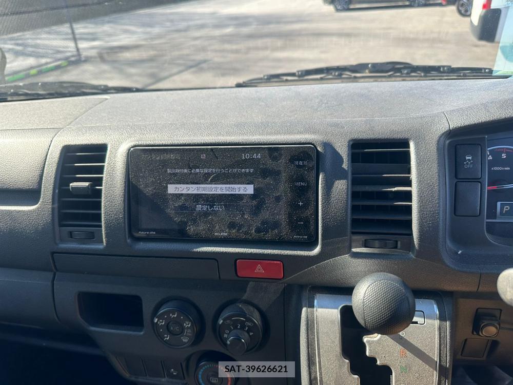 Toyota HIACE VAN 2019 1921004-18