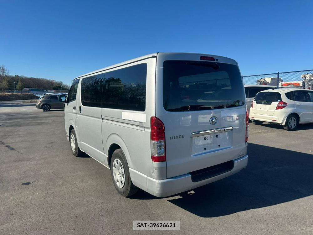 Toyota HIACE VAN 2019 1921004-2