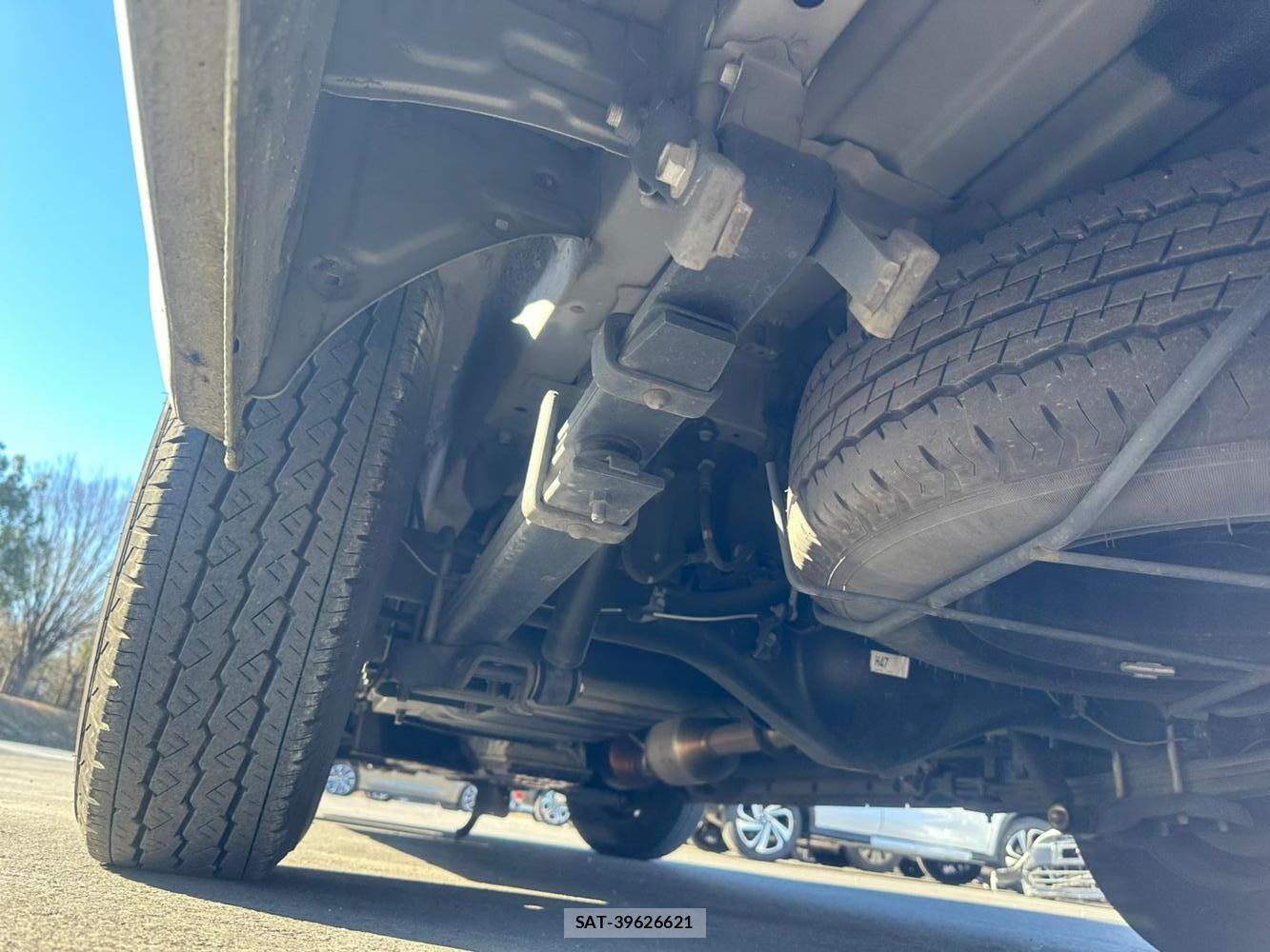 Toyota HIACE VAN 2019 1921004-35