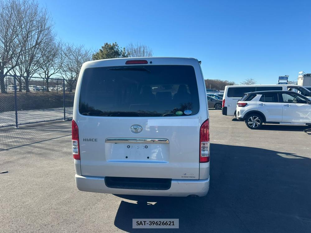 Toyota HIACE VAN 2019 1921004-3