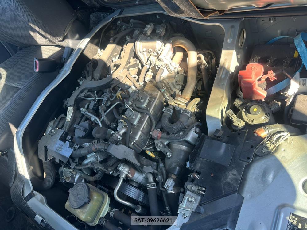 Toyota HIACE VAN 2019 1921004-39