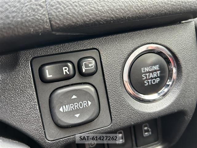 Toyota HIACE VAN 2020-03 4593381-12