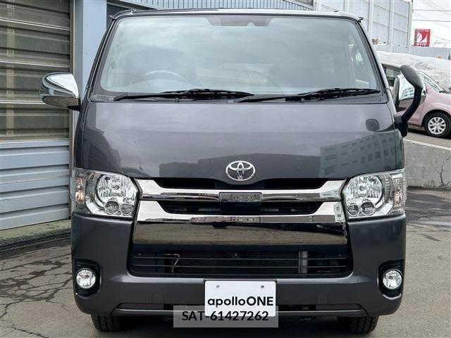 Toyota HIACE VAN 2020-03 4593381-1