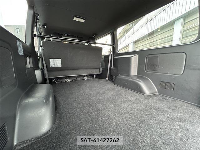 Toyota HIACE VAN 2020-03 4593381-26