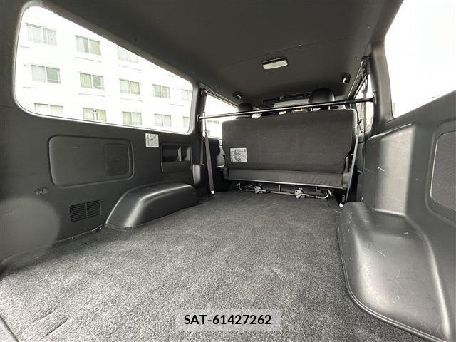 Toyota HIACE VAN 2020-03 4593381-27