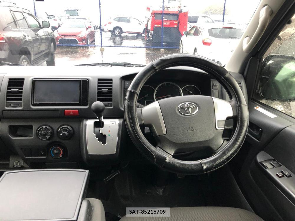 Toyota HIACE VAN 2019 5358331-13