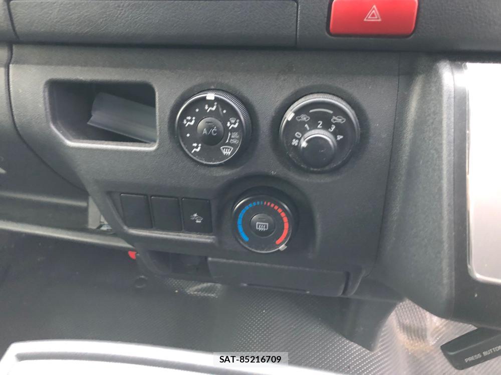 Toyota HIACE VAN 2019 5358331-20
