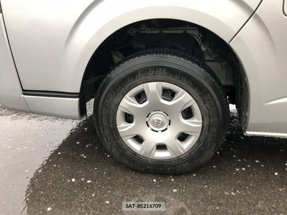 Toyota HIACE VAN 2019 5358331-31