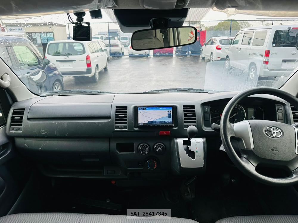 Toyota HIACE VAN 2020 5852479-12