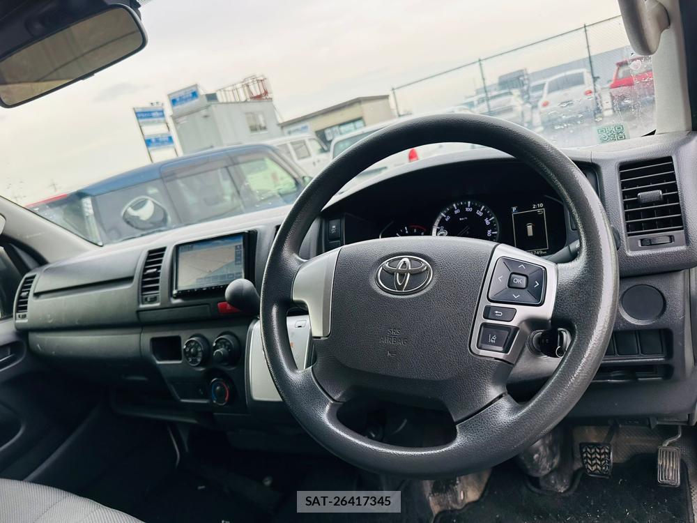 Toyota HIACE VAN 2020 5852479-14