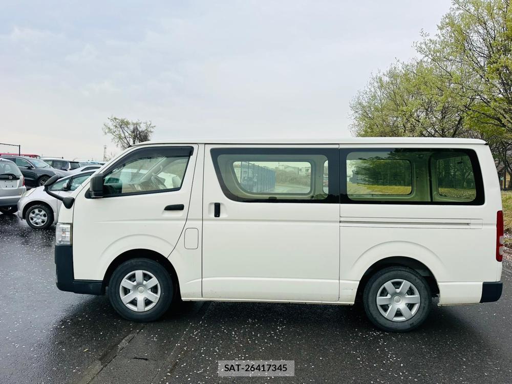 Toyota HIACE VAN 2020 5852479-1