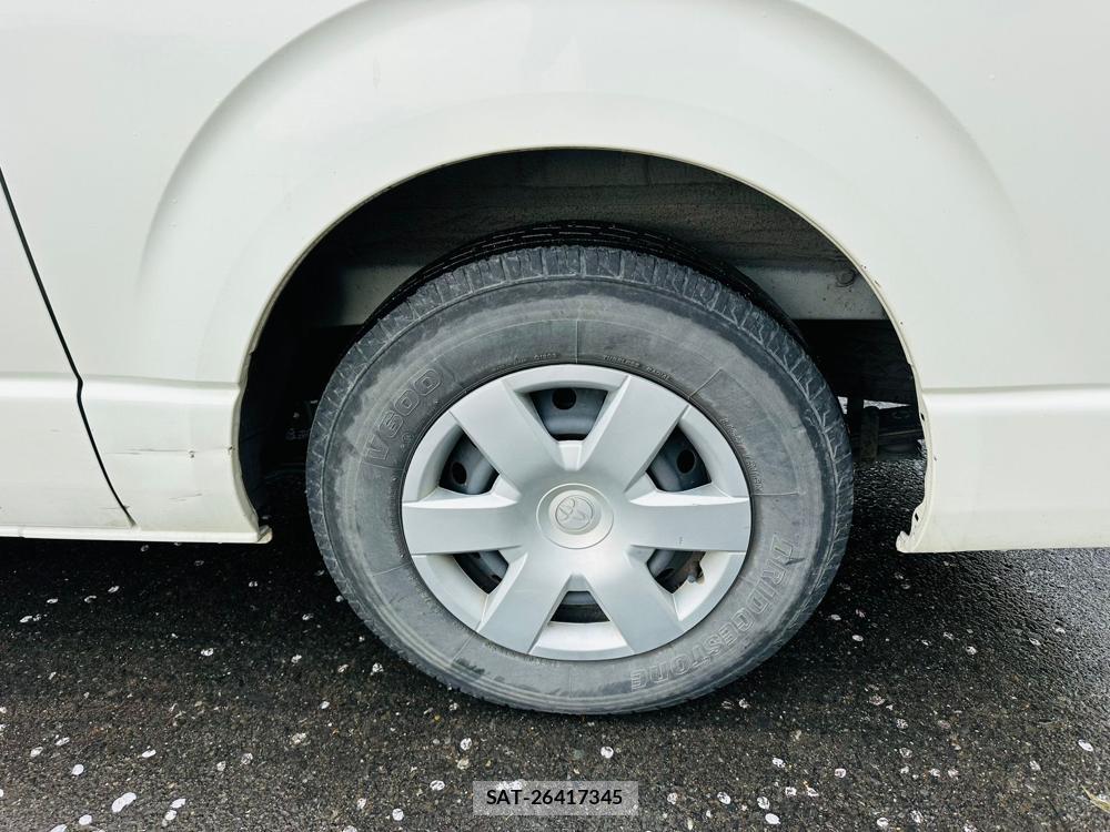 Toyota HIACE VAN 2020 5852479-30