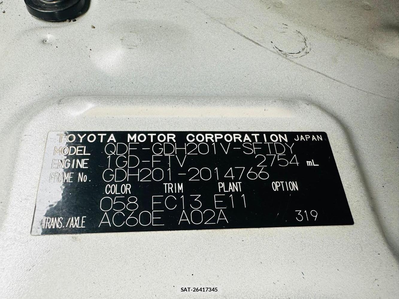 Toyota HIACE VAN 2020 5852479-39