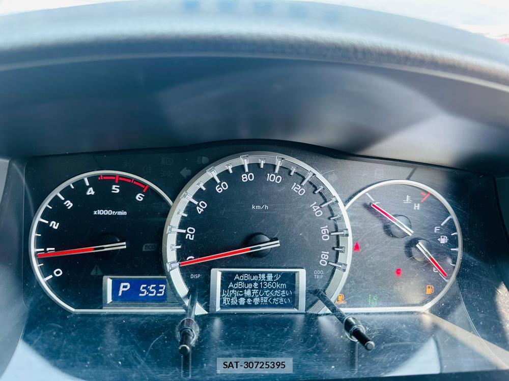 Toyota HIACE VAN 2019 4668273-15