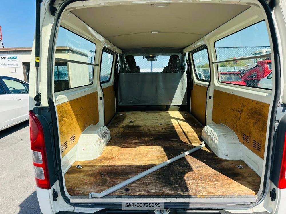 Toyota HIACE VAN 2019 4668273-25