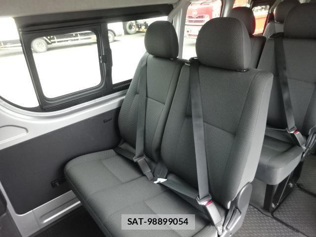 Toyota HIACE VAN 2021-08 6676175-14