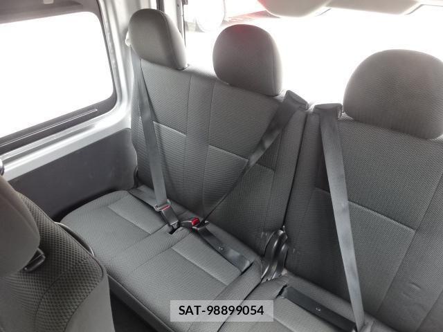 Toyota HIACE VAN 2021-08 6676175-18