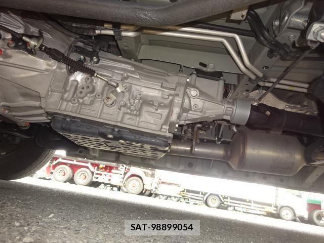 Toyota HIACE VAN 2021-08 6676175-21