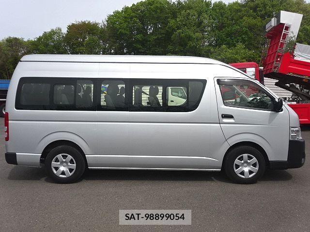 Toyota HIACE VAN 2021-08 6676175-4