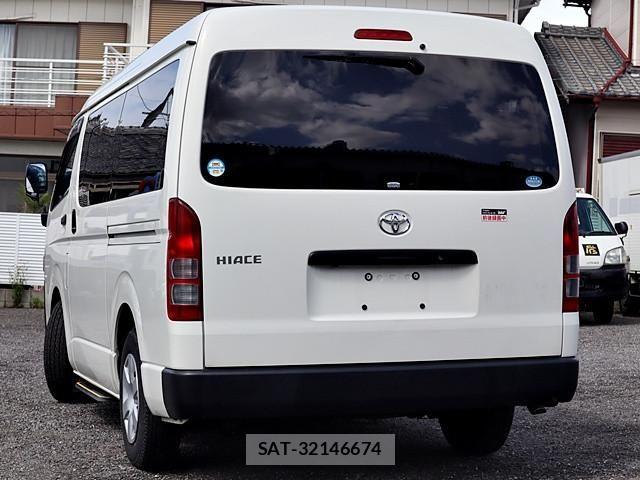 Toyota HIACE VAN 2020-04 6676176-1