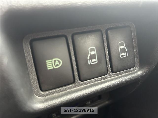 Toyota HIACE VAN 2022-08 6751799-13