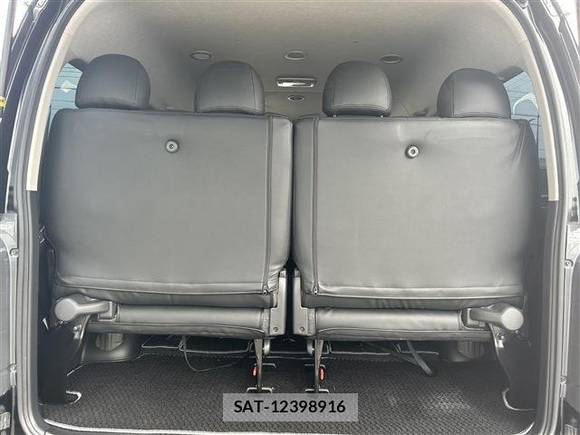Toyota HIACE VAN 2022-08 6751799-26