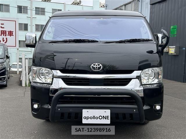 Toyota HIACE VAN 2022-08 6751799-3