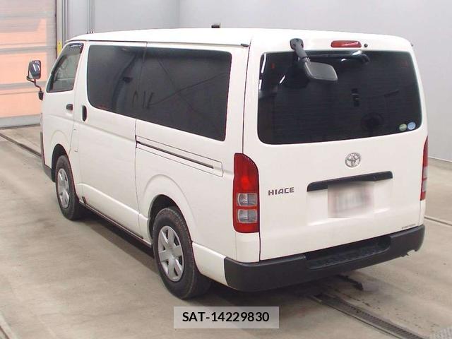 Toyota HIACE VAN 2020 6762415-2