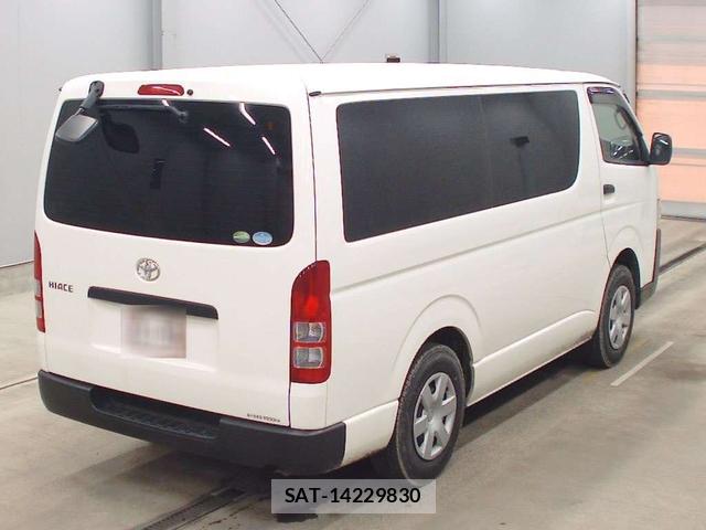 Toyota HIACE VAN 2020 6762415-3