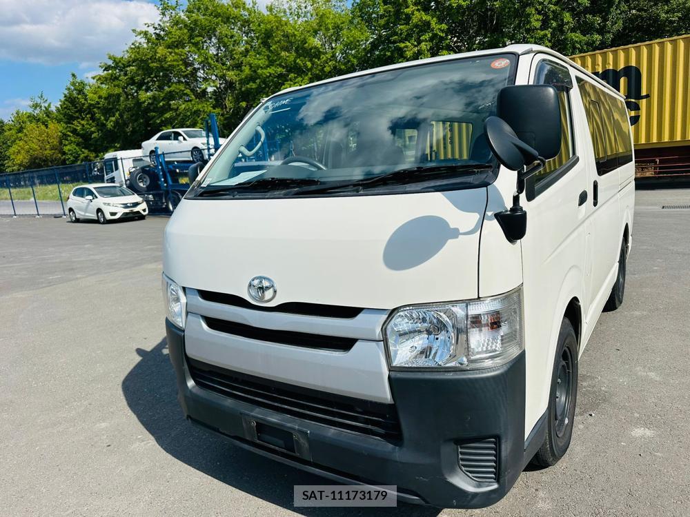 Toyota HIACE VAN 2019 6700940-0