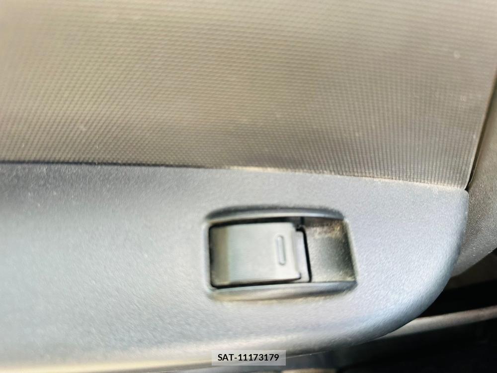 Toyota HIACE VAN 2019 6700940-23