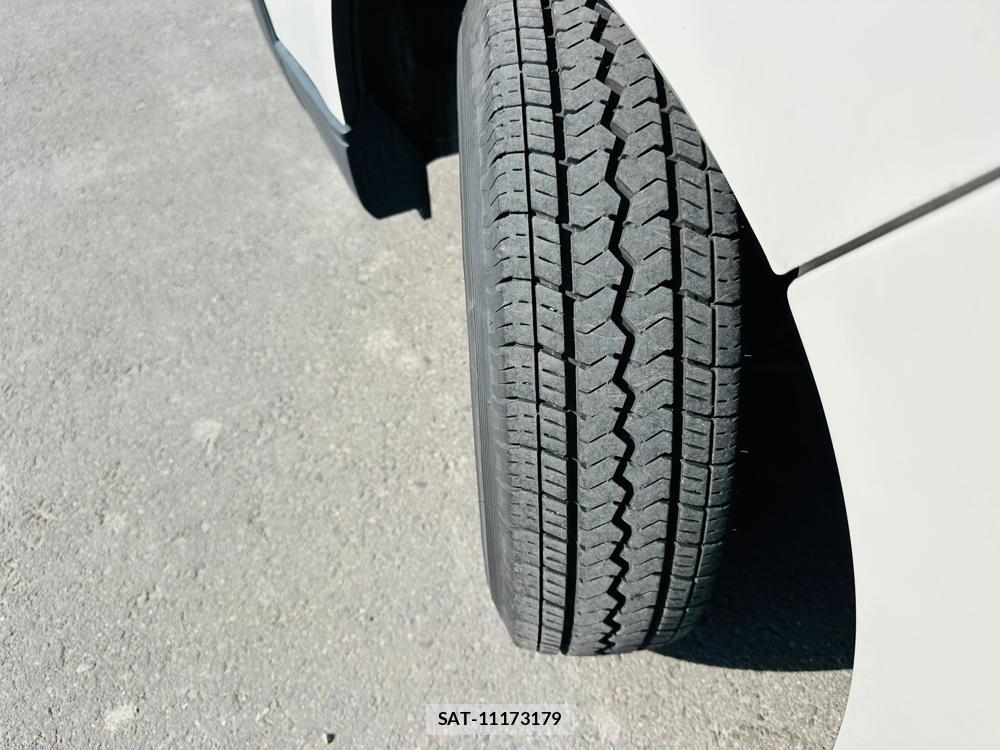 Toyota HIACE VAN 2019 6700940-31