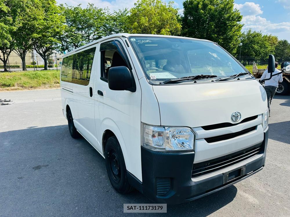 Toyota HIACE VAN 2019 6700940-6