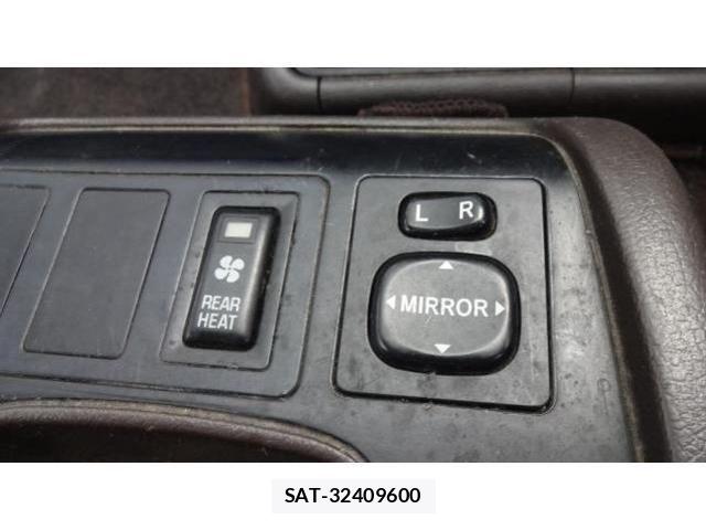 Toyota HIACE VAN 2000-05 6791073-13
