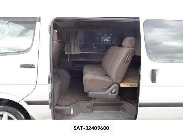 Toyota HIACE VAN 2000-05 6791073-16