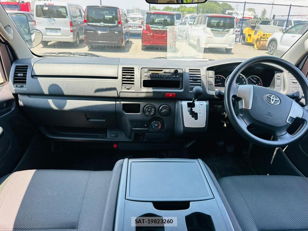 Toyota HIACE VAN 2019 6714470-11