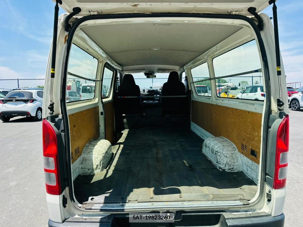 Toyota HIACE VAN 2019 6714470-24