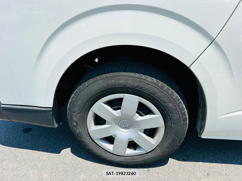 Toyota HIACE VAN 2019 6714470-28