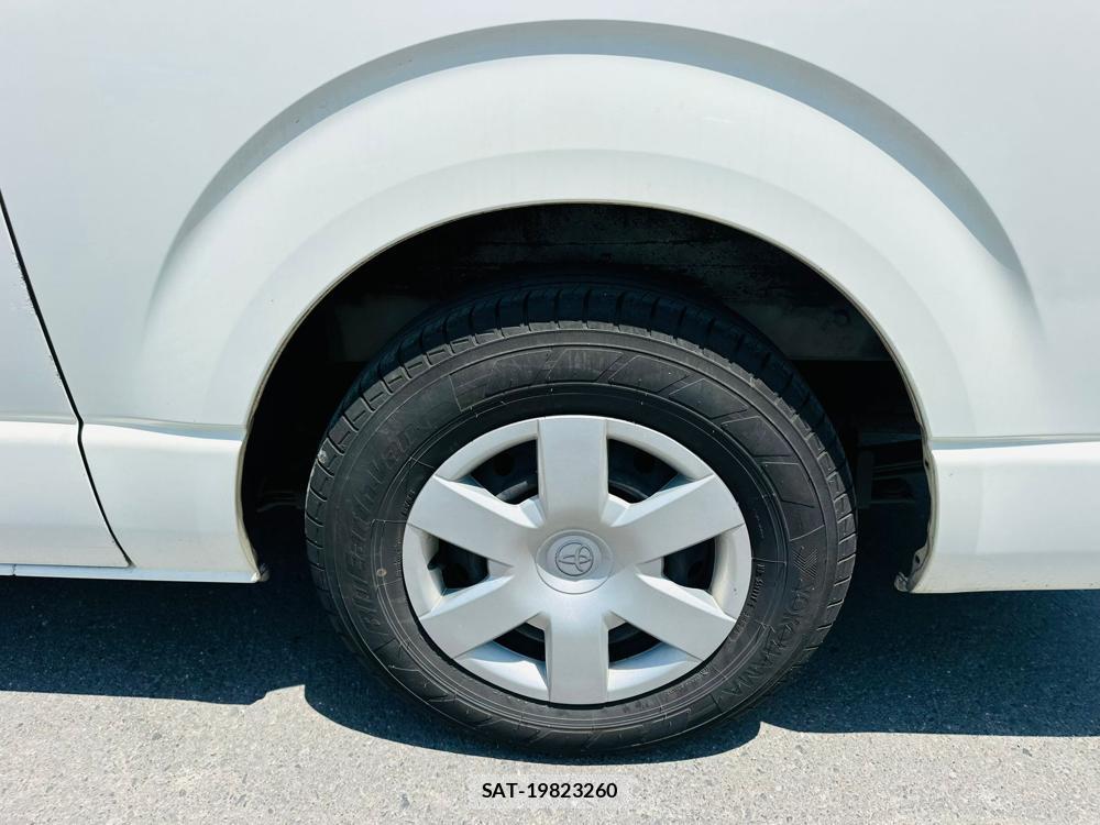 Toyota HIACE VAN 2019 6714470-29