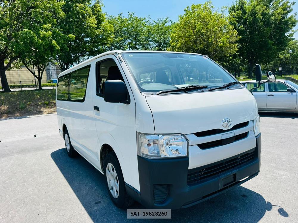 Toyota HIACE VAN 2019 6714470-6