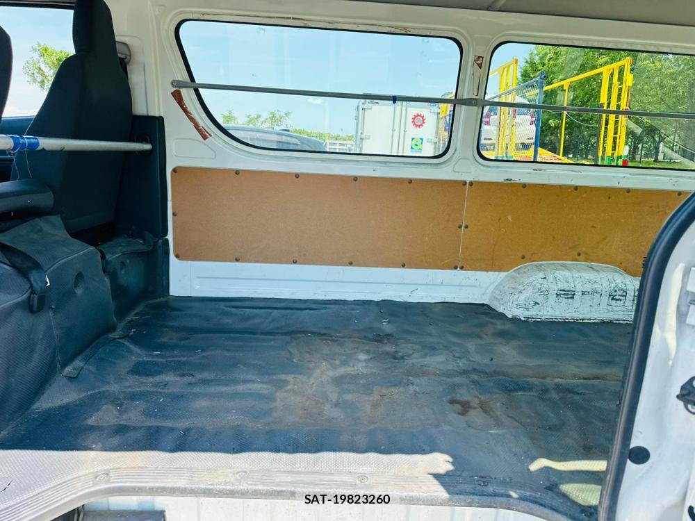 Toyota HIACE VAN 2019 6714470-8